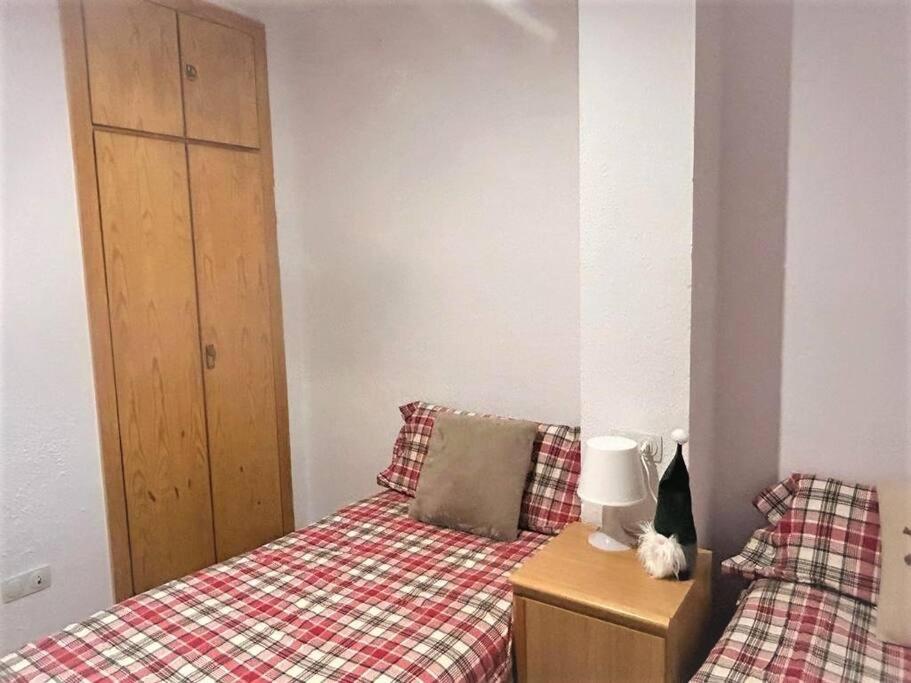 Apartmán Little Rest Montblanc 6 Pax Personas Wifi Garaje Plaza Pradollano Monachil Exteriér fotografie